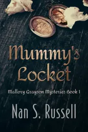 Mummy's Locket cover